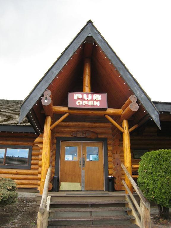 Cariboo Lodge Clinton Exterior foto