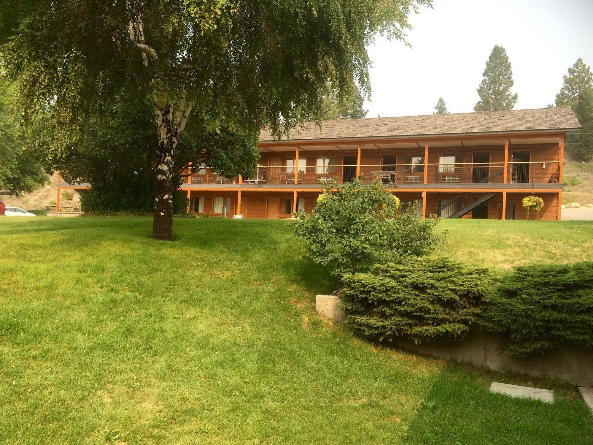 Cariboo Lodge Clinton Exterior foto